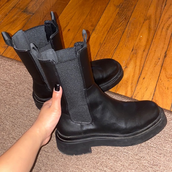 H&M Shoes - Platform Black Boots Size: 6 / 37